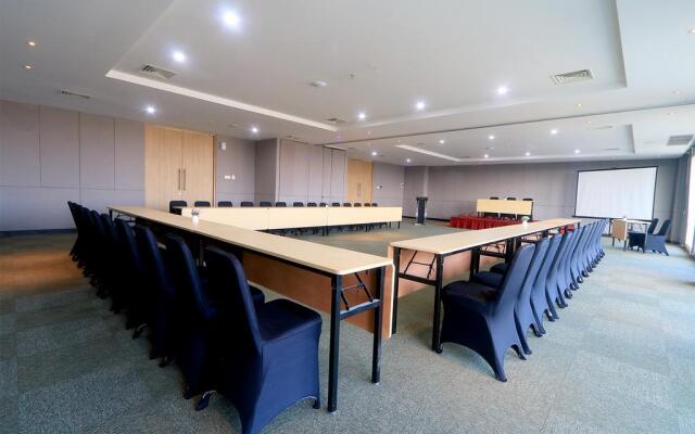 Hotel Dafam Pacific Caesar Surabaya