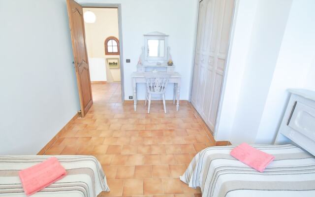 Villa Roche Grise VI3010