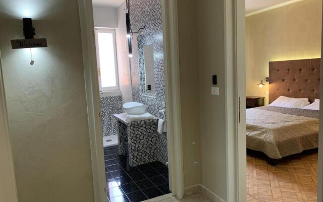 L'Attico di Piazza Mazzini Rooms