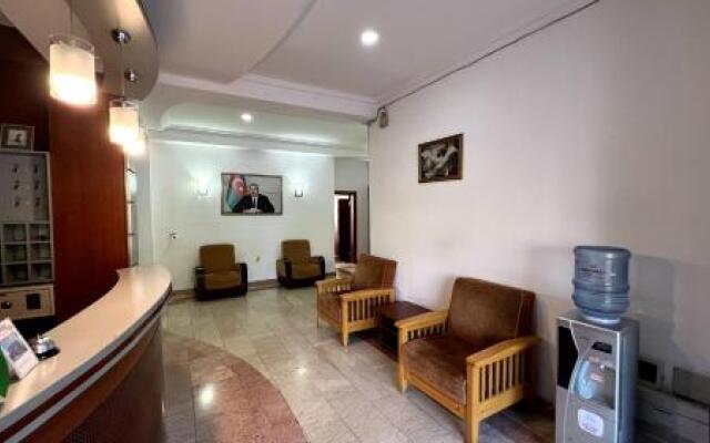 Karvan Hotel