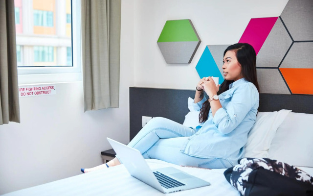 Ibis Budget Singapore Emerald
