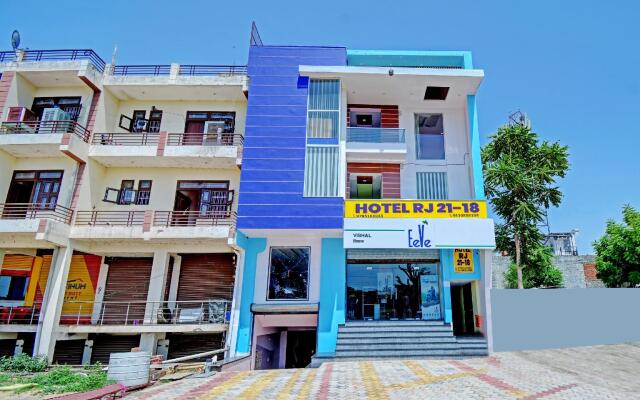 OYO 81074 Hotel Rj 21-18