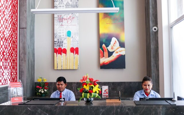 7 Apple Hotel