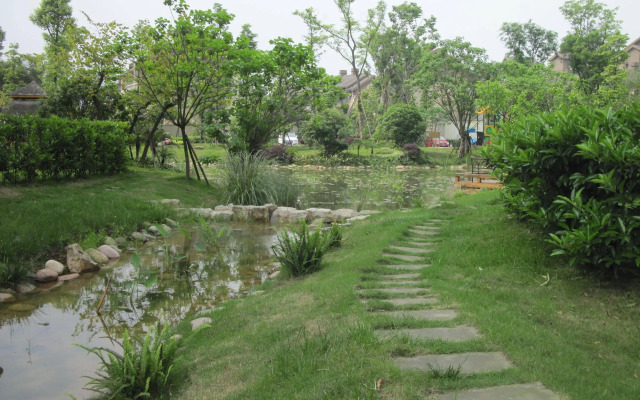 Express 318 Motel Mount Emei Branch