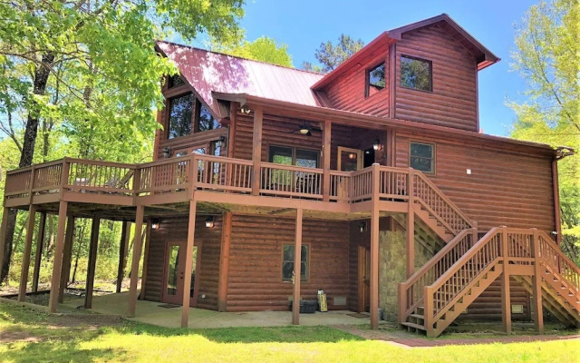 River`s Edge- Ocoee Riverfront