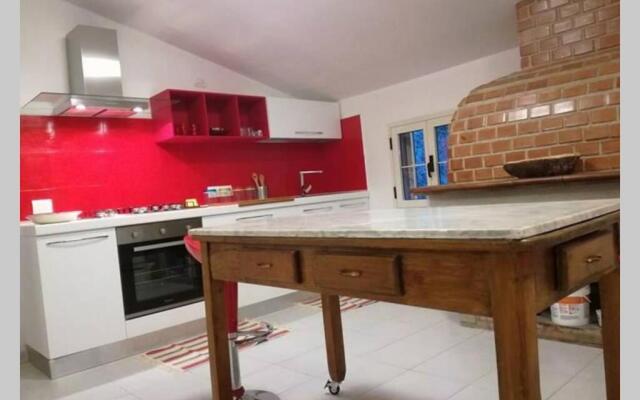 Relax house with swimming pool and a big garden