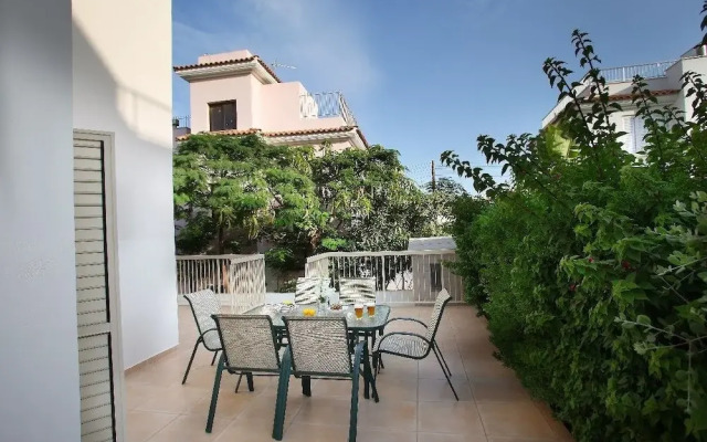 Villa Jasmine By The Sea