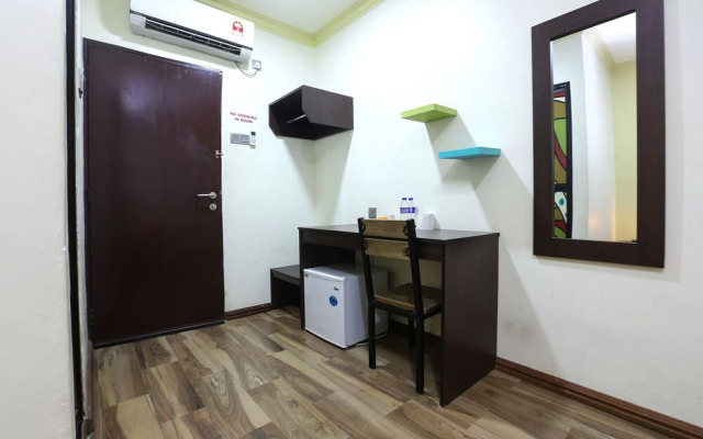 OYO 90045 Dalyla Inn Hotel