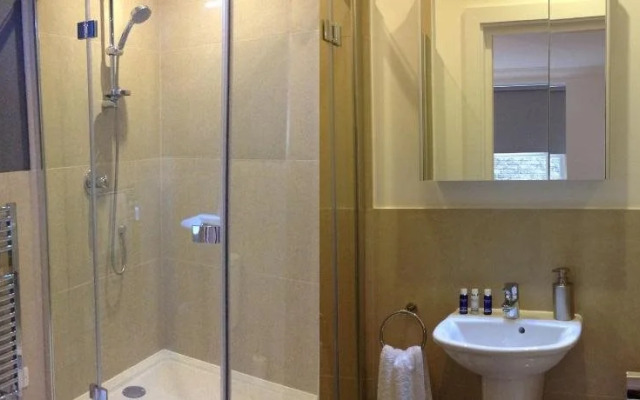 Camden Central - Boutique Apartment