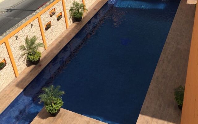 Hotel Grand Reyes