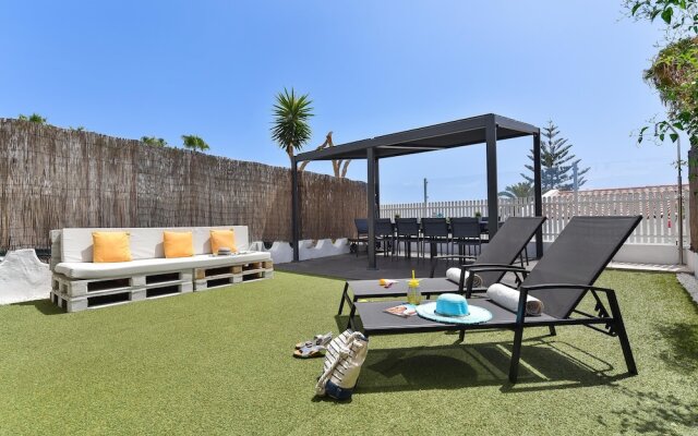 Monte Golf Seaview Apartment in Playa del Ingles