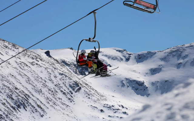 Borovets Gardens Aparthotel
