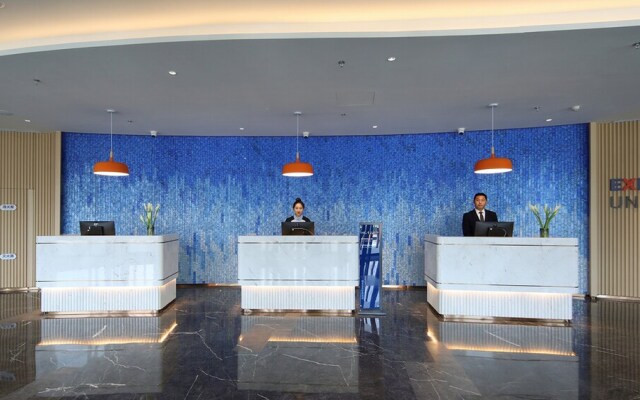 Holiday Inn Express Dalian Golden Pebble Beach by IHG