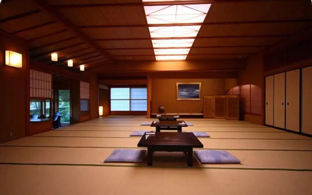 kanazawa yuwakuonsen yunode