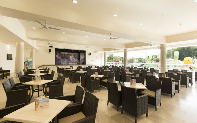 Mar Hotels Playa de Muro Suites