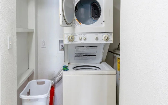 Tropical Paradise in Largo