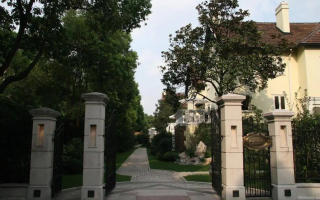 Julu Garden Villa