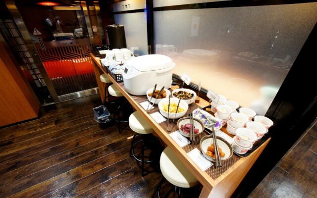 HOTEL LiVEMAX Kanazawa Ekimae