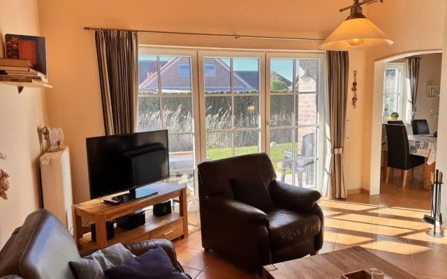 Ferienhaus mit Viel Platz in Burhave