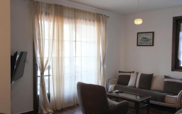 3 BR Apartment in Boka Gardens complex