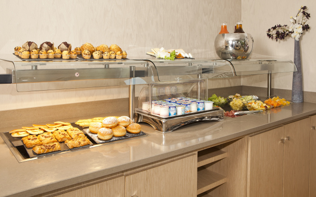 Residhome Aparthotel Paris Evry