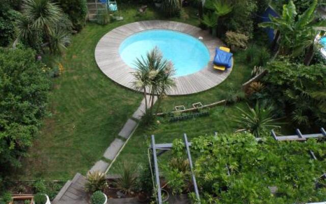 Annexe 44