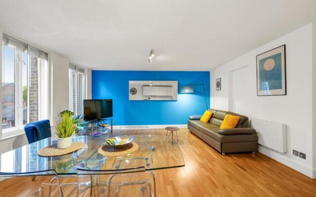 Mulberry Flat 5 - One bedroom 3rd floor by City Living London