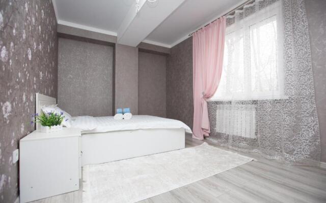 New luxary apartment i the city center