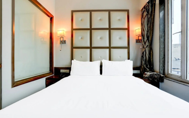 Stylish & Modern Stays at Palette River Front