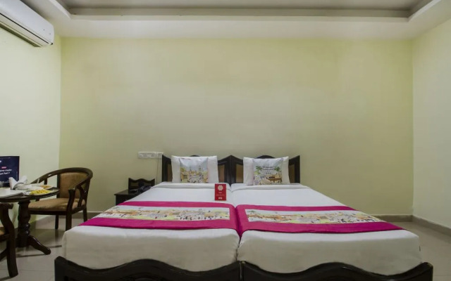 Ritesh Grand By OYO Rooms