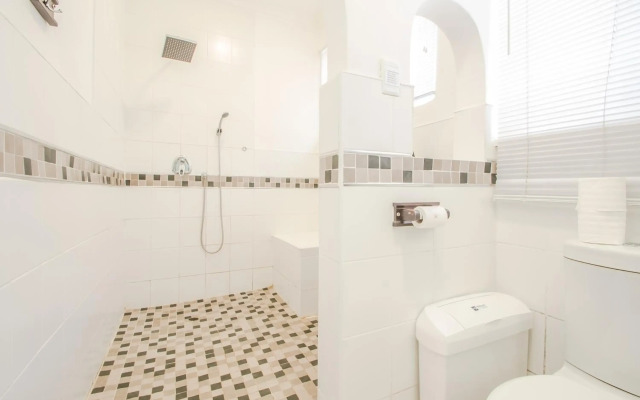 HoneyPot Guesthouse