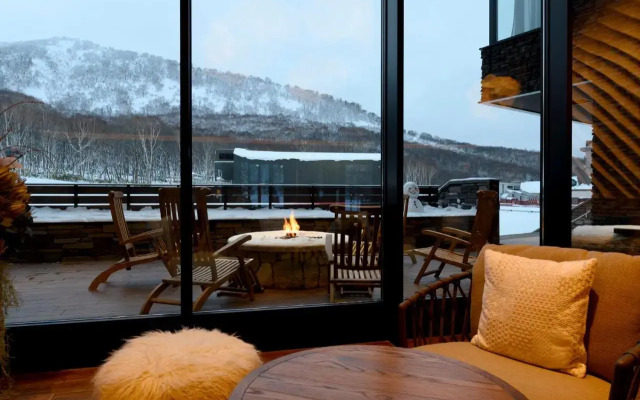 Yu Kiroro, Ski-in Ski-out Luxury Residences