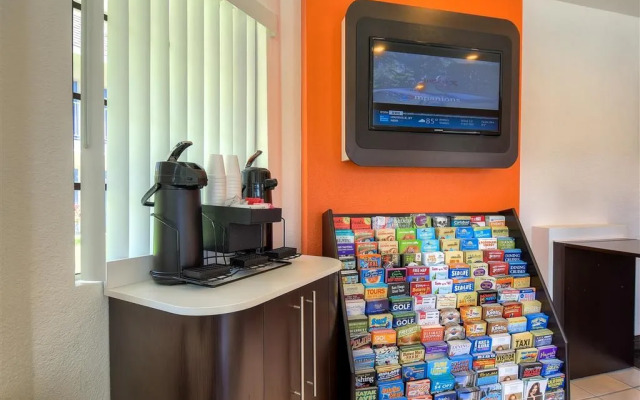 Carlsbad Village Inn