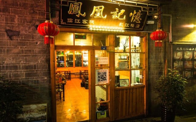 Fenghuang Memory Linjiang Inn