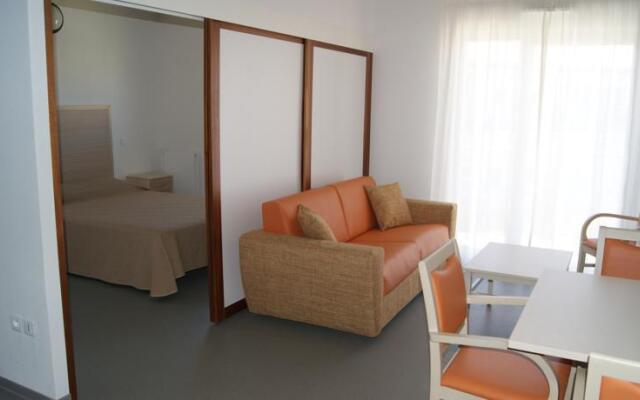 Résidence Services Seniors La Vallée Des Lys