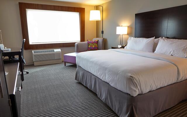 Holiday Inn Express & Suites Tahlequah, an IHG Hotel