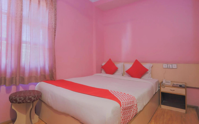 OYO 789 Hotel Shivam Plaza