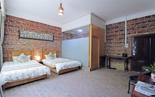 Yangshuo West Street Taste -Impress Holiday Hotel – Guest Rooms – Guilin