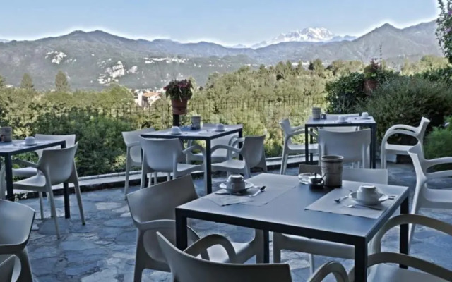 Hotel Monterosa