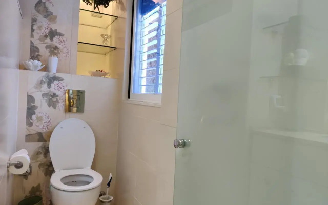 Yarden Deluxe Studio Suite