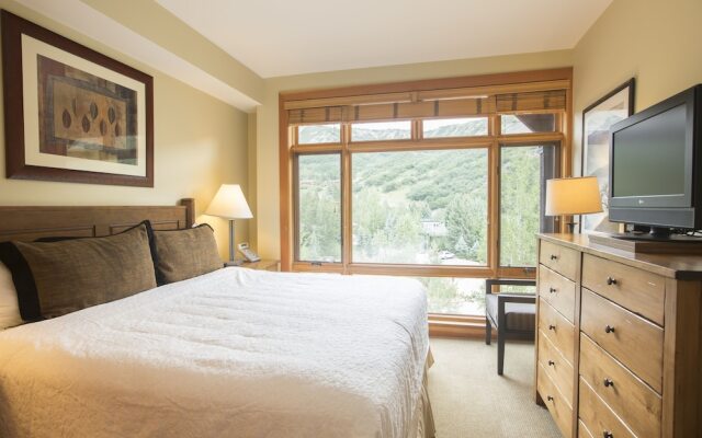 Capitol Peak- CoralTree Residence Collection