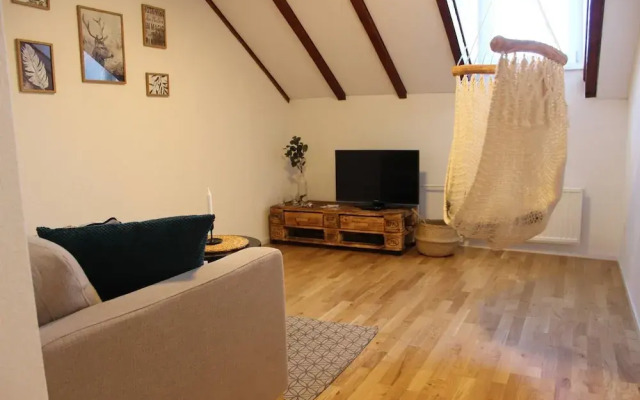 Completely Renovated Apartment Near the Train Station and the Center