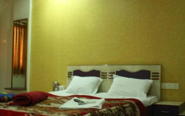 Hotel Gayatri Inn