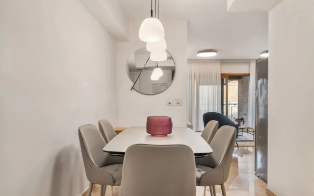 King David Court - Isrentals