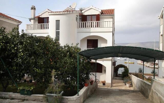 Apartment Natali - 5M from beach