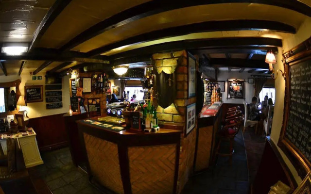 The Royal Arms Hotel