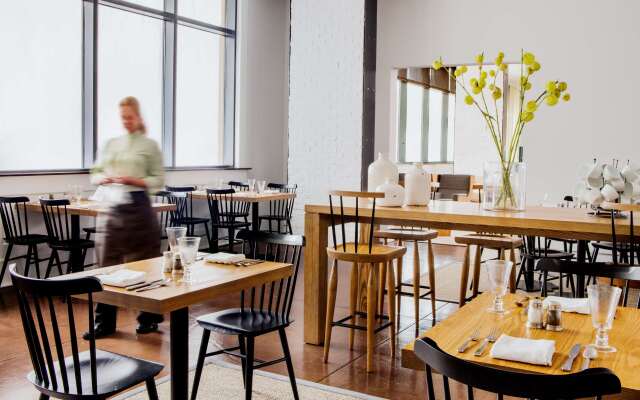 Andaz Savannah, By Hyatt