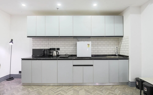BedChambers Serviced Apartment