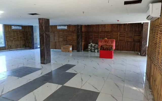 Sunday Hotel Dharamshala