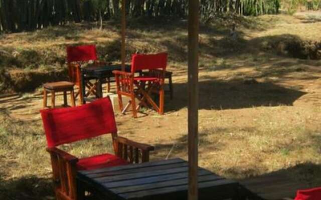 Ngari Hill Guest House & Campsite